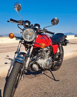 Honda CB 400 Four
