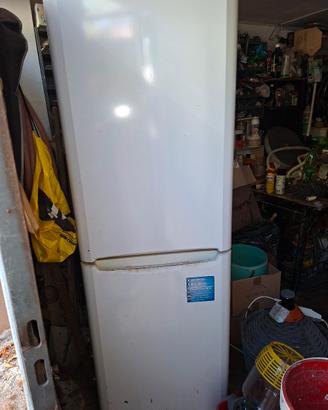 frigo Indesit ben funzionante usato
