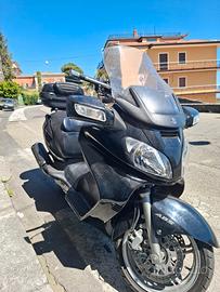 Suzuky  650 exsecutive