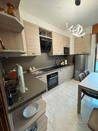 Quadrilocale a Muggiò-cantina e posto auto prvt