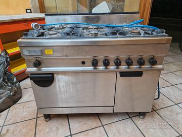 cucina industriale Zanussi