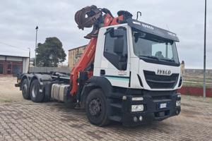 IVECO STRALIS 480 SCARRABILE CON GRU E POLIPO