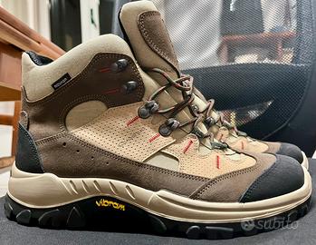 Scarponi Trekking Forclaz 600 - VIBRAM - Nuovi 44