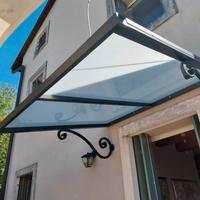 pensilina in ferro e vetro opaco