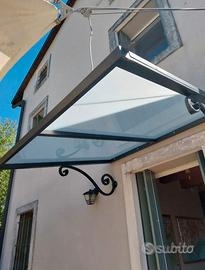 pensilina in ferro e vetro opaco