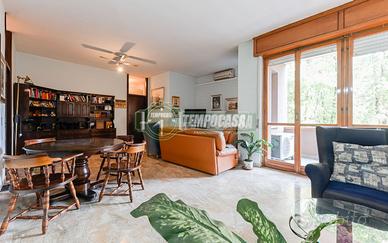 TRE LOCALI IN CONTESTO ESCLUSIVO LIBERO SUBITO