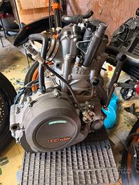 Ricambi ktm 690 smc r 2016 Husqvarna 701