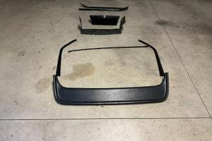 Porsche 944 Turbo – Alettone posteriore + supporto