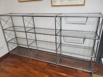 Scaffale in cristallo e metallo, componibile