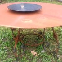 Tavolo in ferro battuto