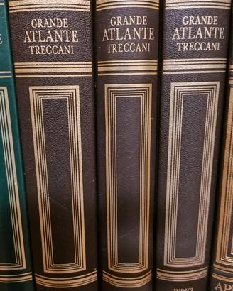 Grande Atlante Treccani 2002
