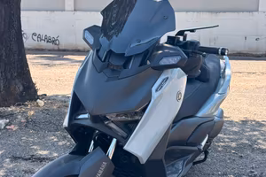 Xmax 300 teckmax+
