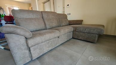 divano letto con penisola 