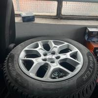 Jeep renegade 215 60 17 invernali come nuove