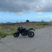 Yamaha MT 07 2025 Total Black - Perfetta