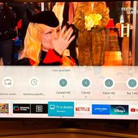 Smart TV Samsung 49" UHD 4K HDR +Scatola originale