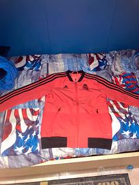 Felpa Adidas Real Madrid Red Edition-Stile Passion