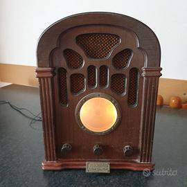 Faidate-Radio vecchio stile da restaurare