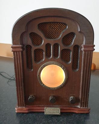 Faidate-Radio vecchio stile da restaurare