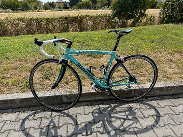 Bici da corsa Bianchi Via Nirone 7 c2c