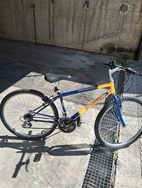 bicicletta mountain bike marca shadow