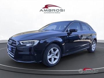 AUDI A3 30 TDI S tronic Business - PER OPERATORI