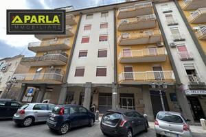 Appartamento di 160 m² con 5 locali e box auto dop