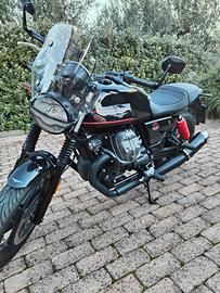Moto Guzzi V7 Stone Special Edition