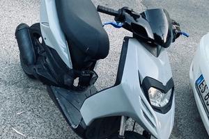 Piaggio typhoon/sr motard 50/150