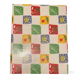 Album fotografico con copertina decorativa