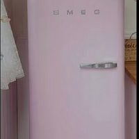 frigorifero smeg rosa stile anni 50