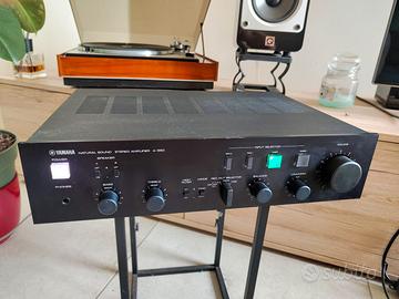 YAMAHA A550 AMPLIFICATORE STEREO  VINTAGE HI FI