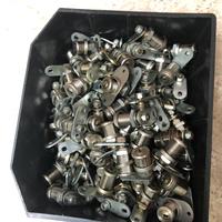 Serrature con chiavi universale