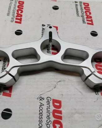 Piastra di Sterzo Superiore per Ducati 999 Base
