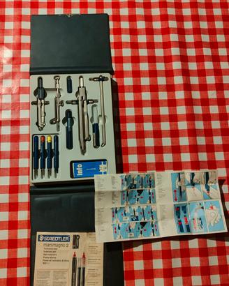 Cofanetto Staedtler per architetti e designer