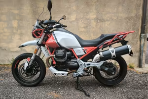 Moto Guzzi V85TT