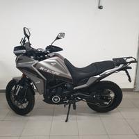 Moto Morini X-Cape 649 touring