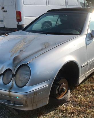 Ricambi mercedes clk 2001 w208 cabrio 111