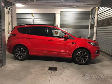 Ford Kuga ST line  full optional