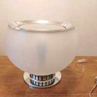 Lampada da tavolo della Guzzini 