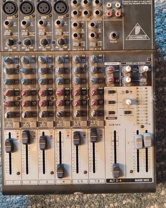 Mixer Behringer Xenyx 1204
