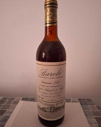 Bottiglia di vino Barolo, anno 1976 