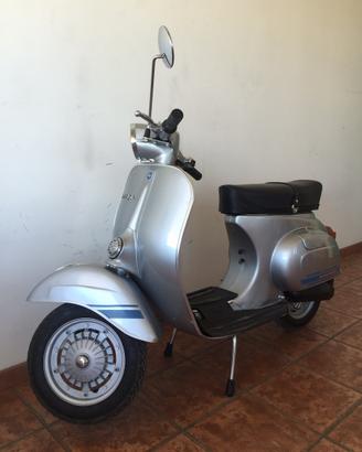 Vespa 125 primavera ET3