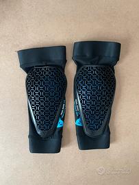 Gomitiere Dainese Trail Skins Air