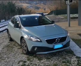 Volvo v40 Cross Country