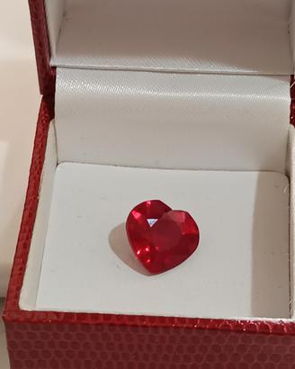 Rubino Naturale taglio a Cuore di Ct. 8.57
