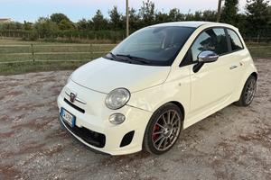 Abarth 500 1.4 Turbo T-Jet Custom