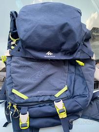 zaino quechua 28l