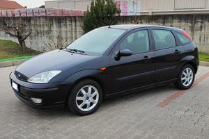 Ford Focus.    2.0    16v    130Cv.      Benzina 