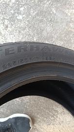 Gomme 225/50/17. 98H Firestone